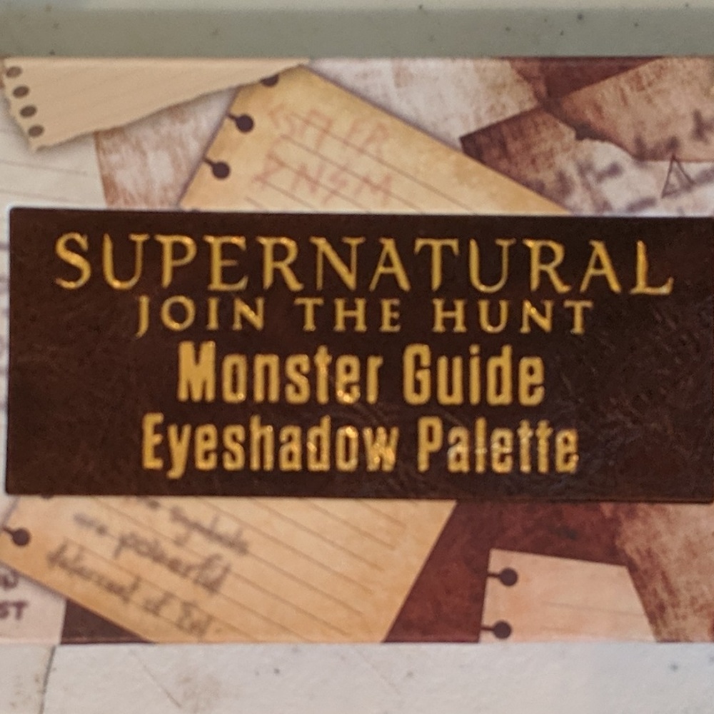 Supernatural Eyeshadow Palette